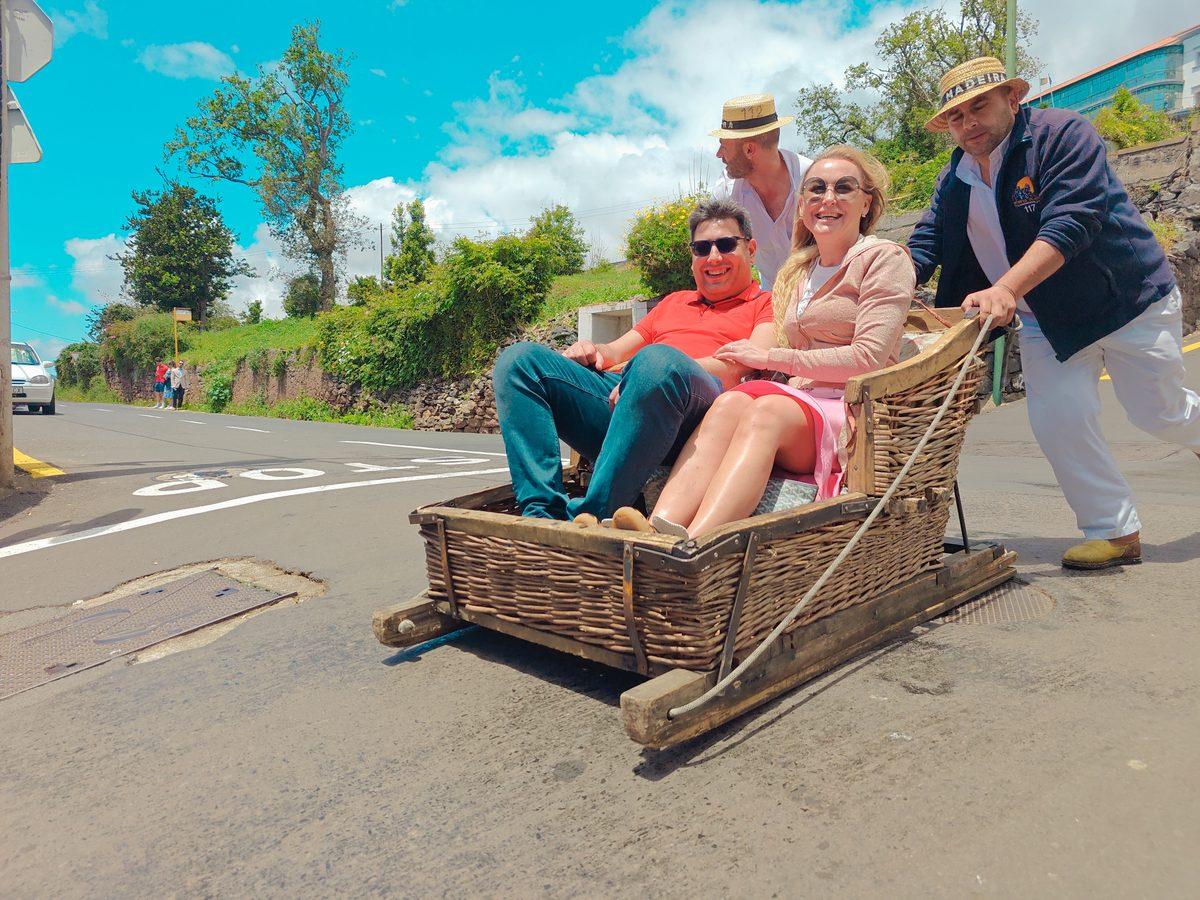 How to Avoid Queues for the Monte Toboggan in Madeira